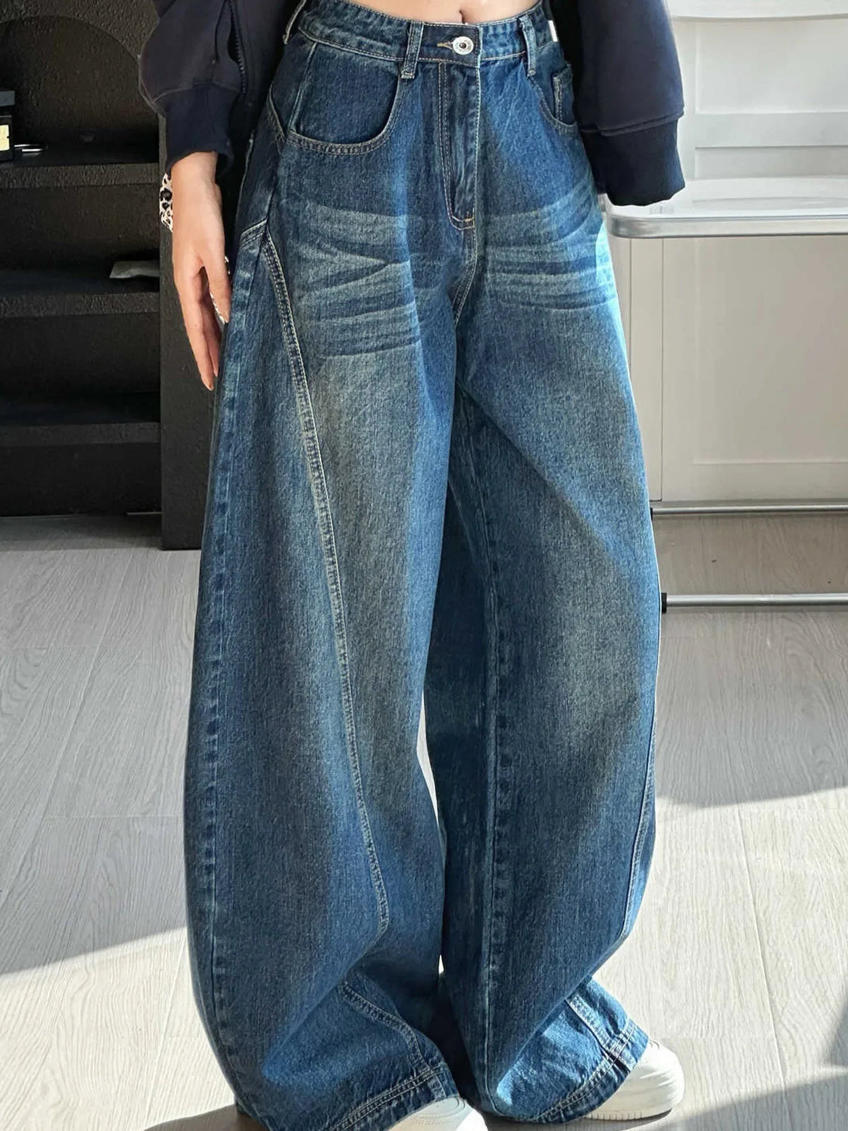Women's High-Waisted Barrel Jeans Curved Leg Denim Contrast Stitching Vintage Wash Horseshoe Pants