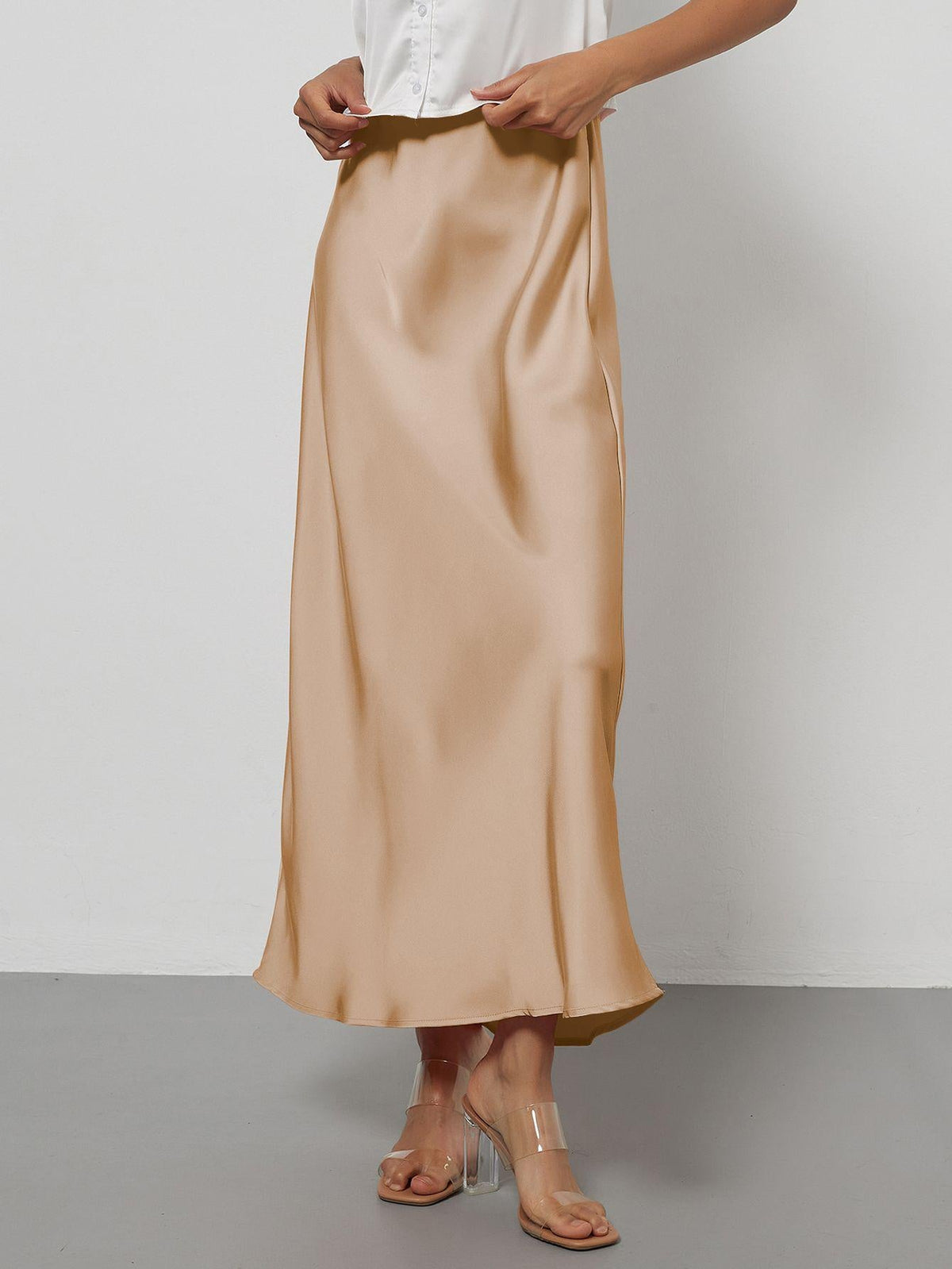 Ottilia | Satin nederdel midi