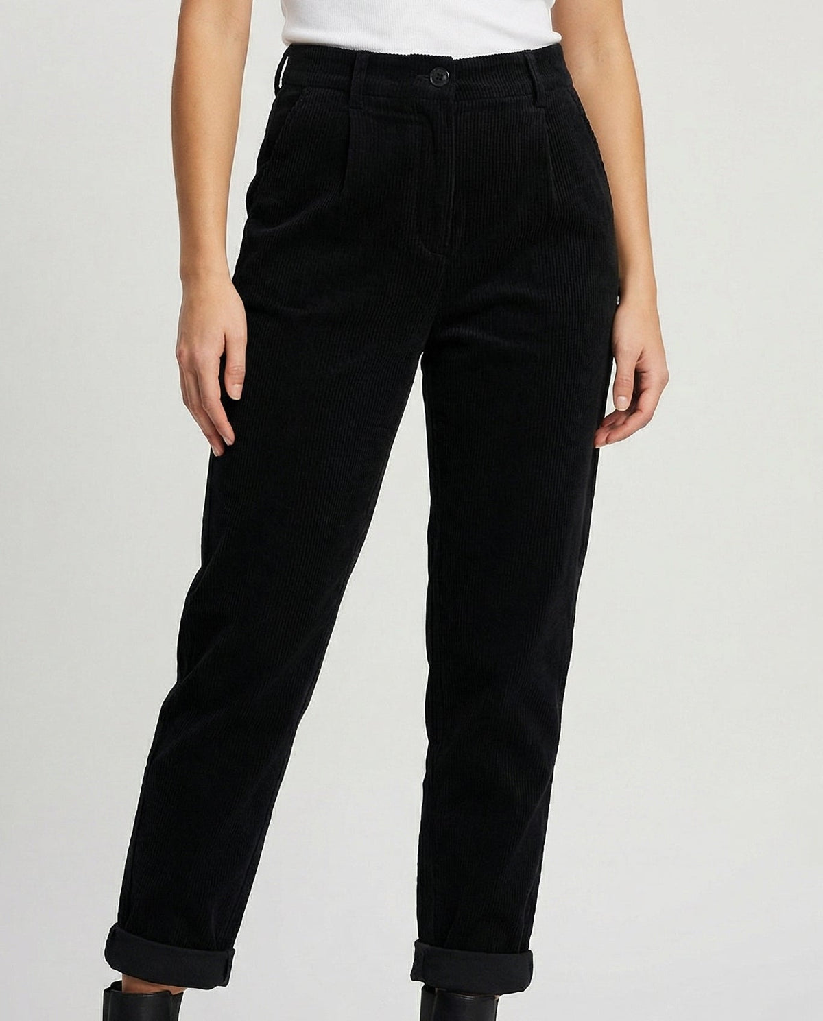 Nuria | Ribbed Straight-Leg Heritage Trousers