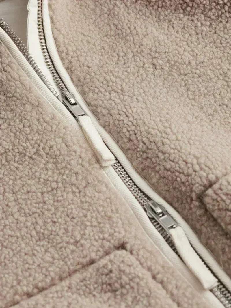 Eleuterio | High-Neck Oversized Enduring Coat