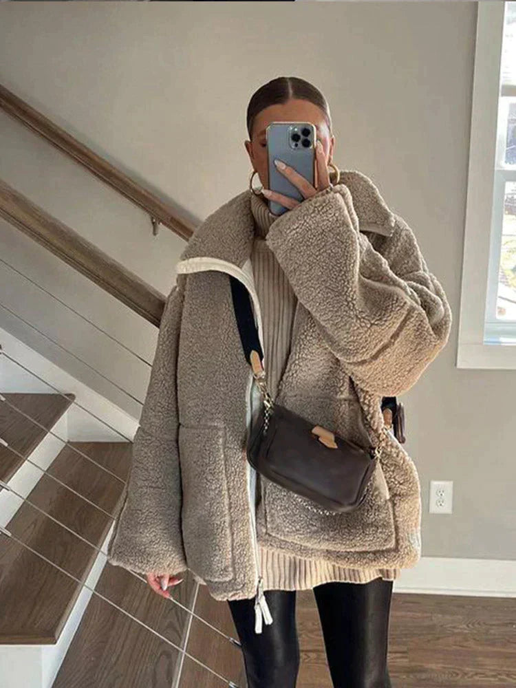 Eleuterio | High-Neck Oversized Enduring Coat