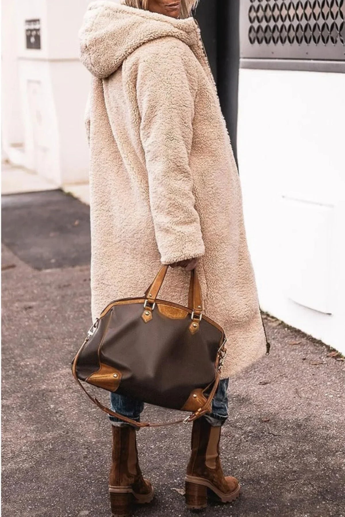 Willemijn | Hooded Elegant Timeless Puffer Jacket