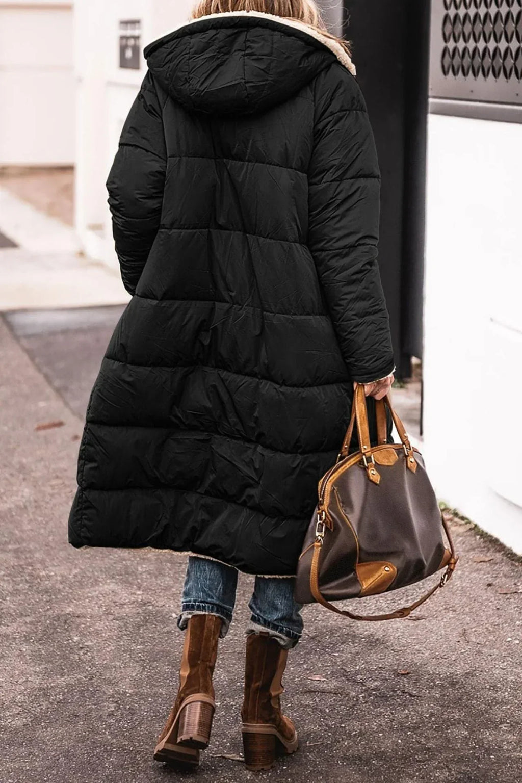 Willemijn | Hooded Elegant Timeless Puffer Jacket