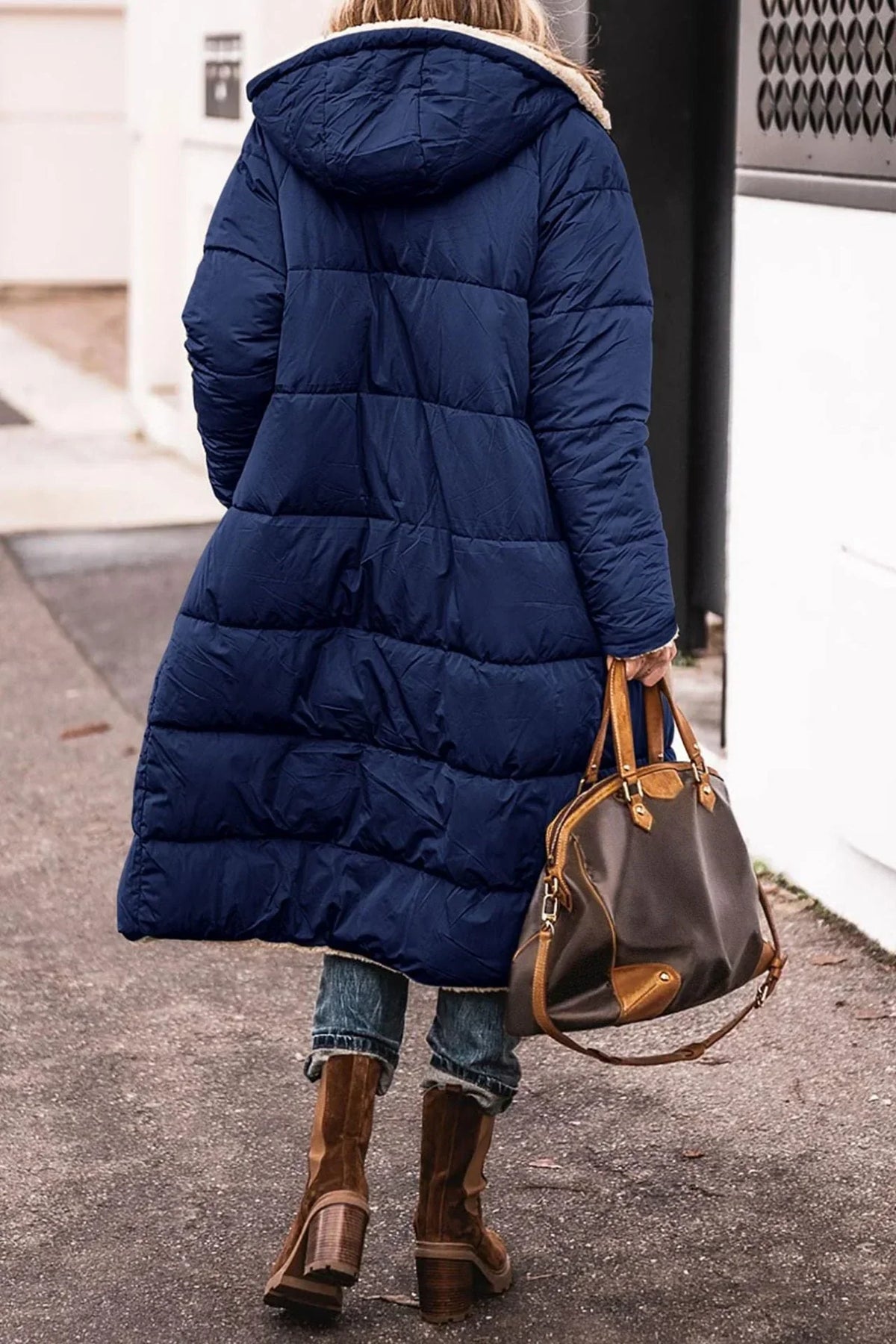 Willemijn | Hooded Elegant Timeless Puffer Jacket
